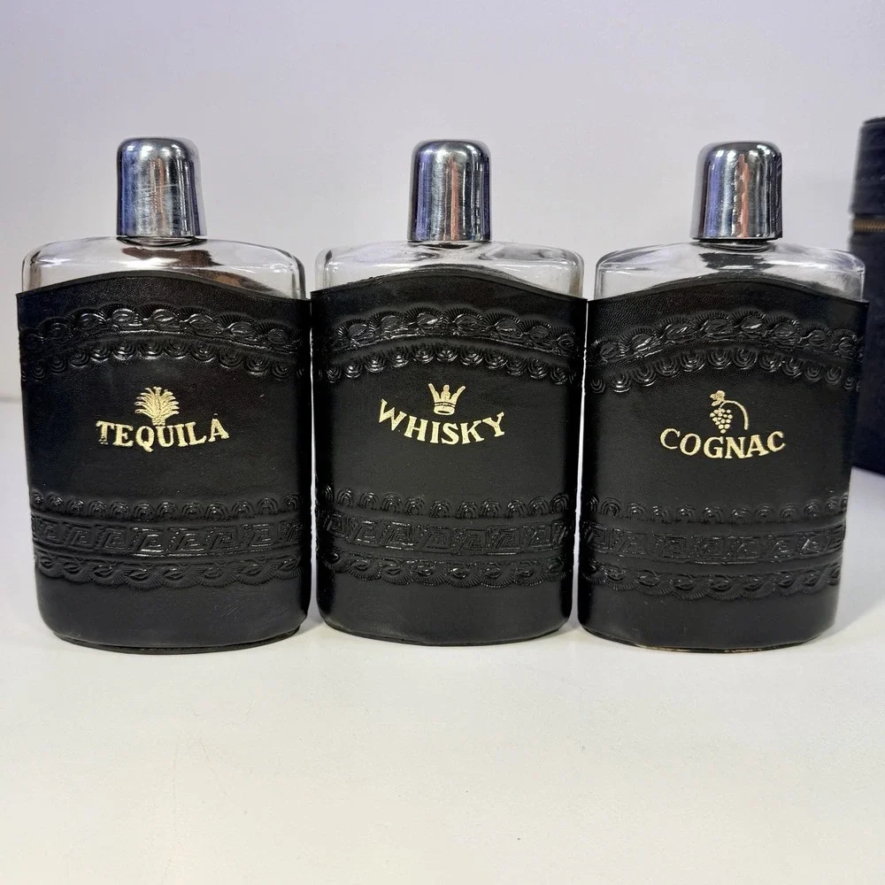 Vintage Leather Travel Bar Case Flask Set 3 Glass Bottles 2 Cups Cocktail Kit